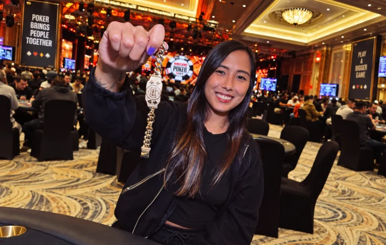 Barbara Akemi zdobywa bransoletkę WSOP (WSOP 2025)