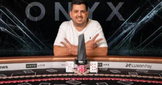 Mikita Badziakouski eliminuje czterech rywali w finale $10K Premiere Onyx High Roller, ale „Goofy” odwraca losy heads-upu i sięga po zwycięstwo oraz $1,000,000. Podsumowanie finału i pozostałych turniejów serii.
